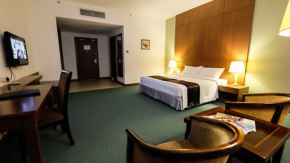 Times Hotel Brunei Bandar Seri Begawan Exterior photo